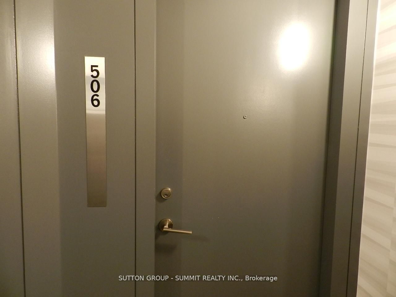 25 CARLTON Street 506, Toronto, ON M5B 1L4