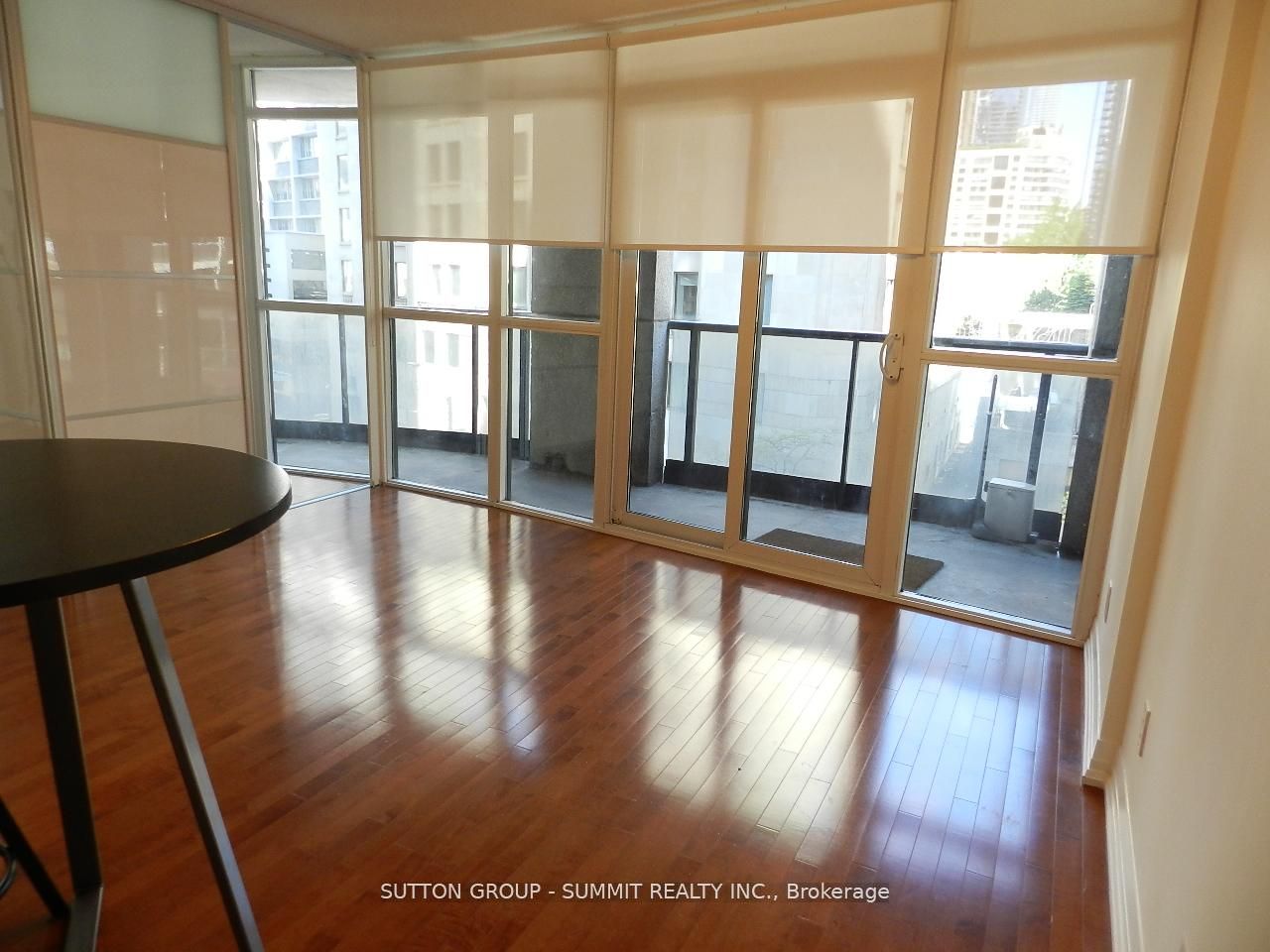 25 CARLTON Street 506, Toronto, ON M5B 1L4 photo 2