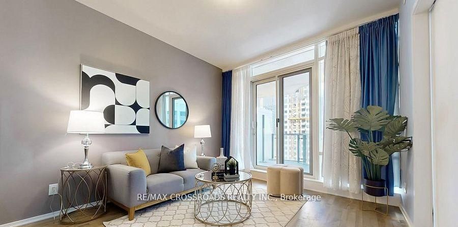 1 Bloor Street 3208, Toronto, ON M4W 0A8 photo 3