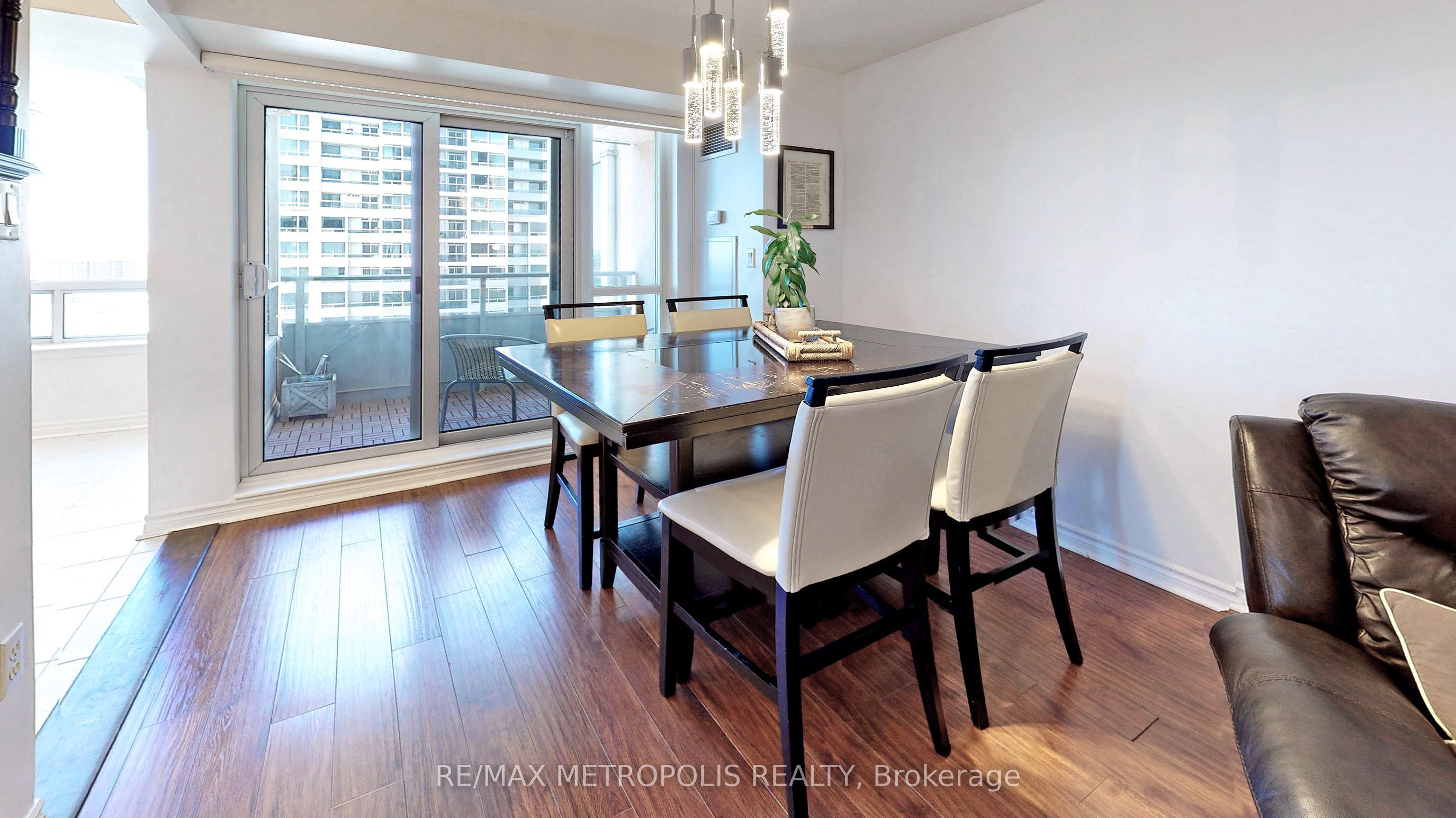 3 Rean Drive 1312, Toronto, ON M2K 3C2 photo 2