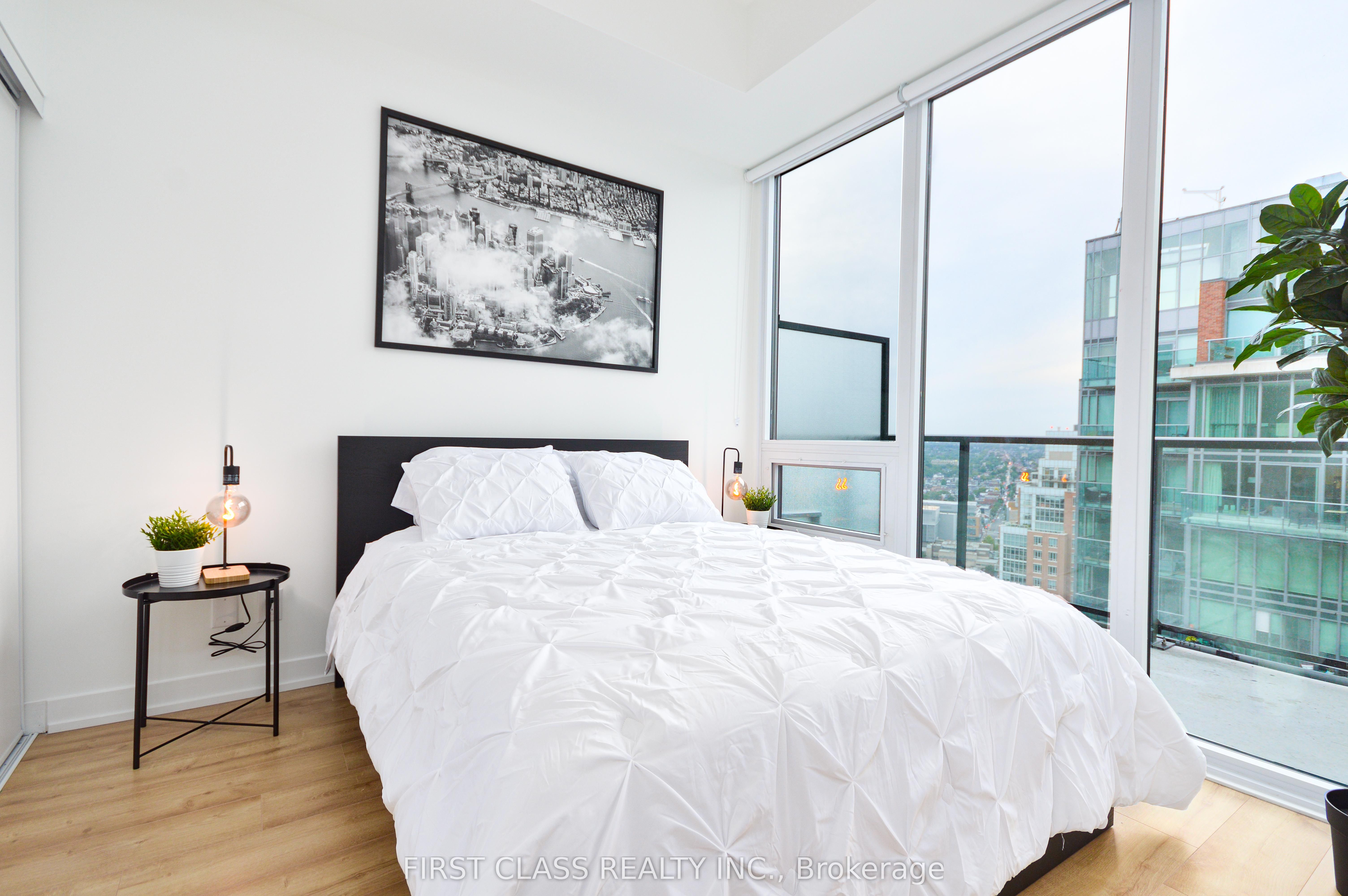 135 East Liberty Street, Toronto, ON M6K 0G7 photo 2