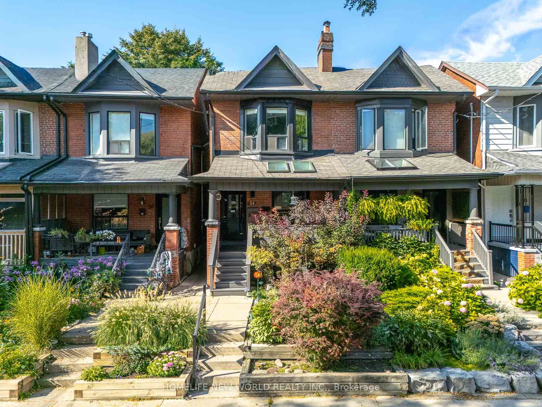 54 Marchmount Road, Toronto, ON M6G 2A9