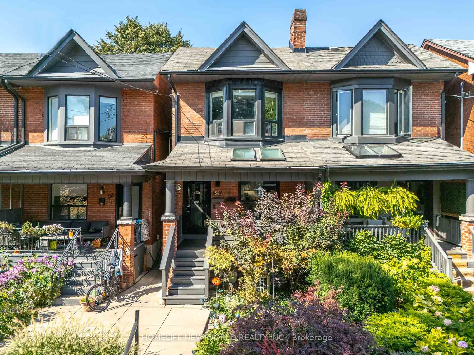 54 Marchmount Road, Toronto, ON M6G 2A9 photo 2