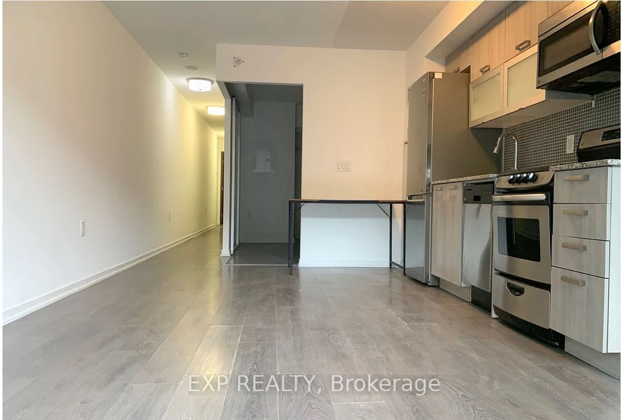 36 Lisgar Street 611E, Toronto, ON M6J 0C7 photo 4
