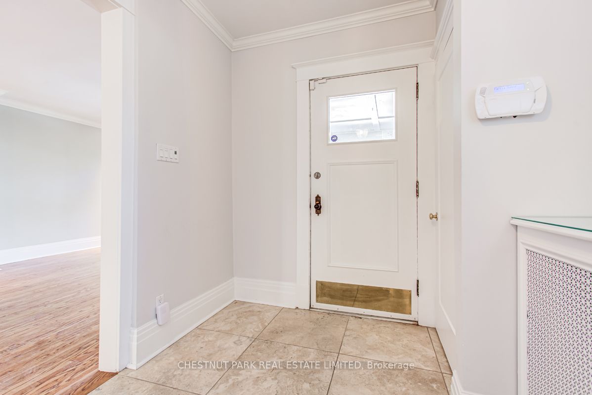 124 Glen Road, Toronto, ON M4W 2W2 photo 3