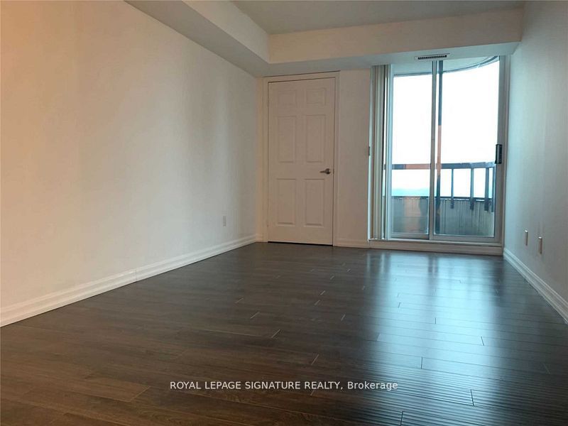 8 Hillcrest Avenue 2801, Toronto, ON M2N 6Y6 photo 5