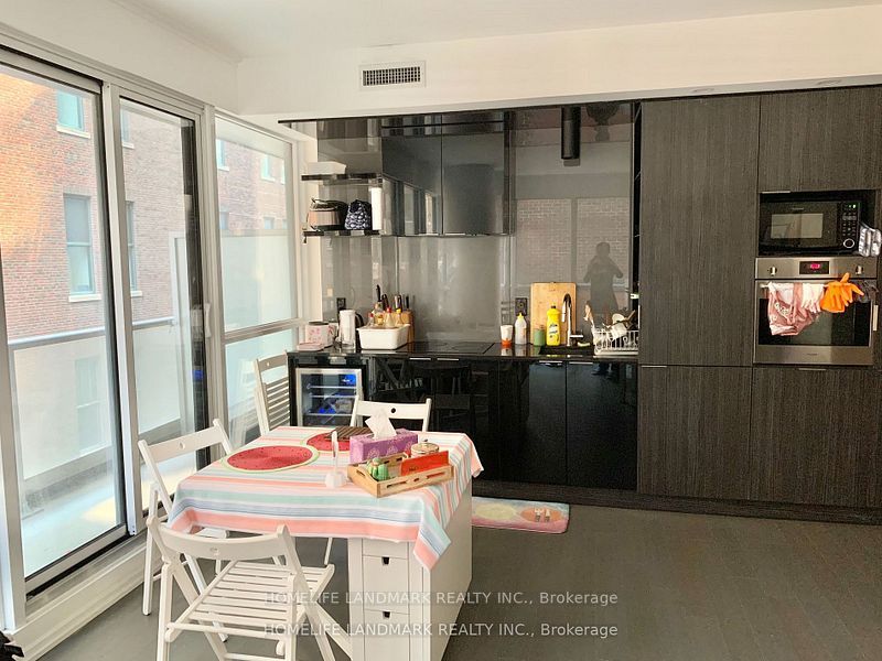 70 Temperance Street 706, Toronto, ON M5H 4E8 photo 4