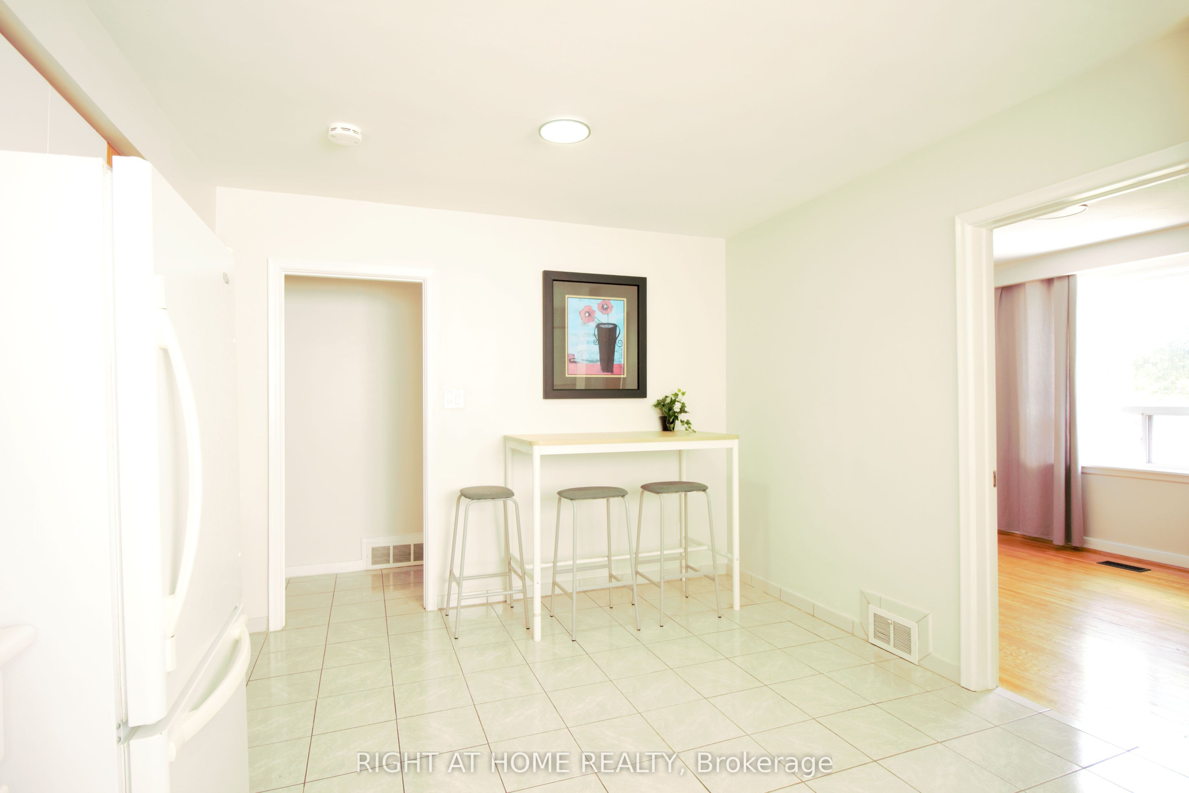 263 Patricia Avenue, Toronto, ON M2M 1J7 photo 5