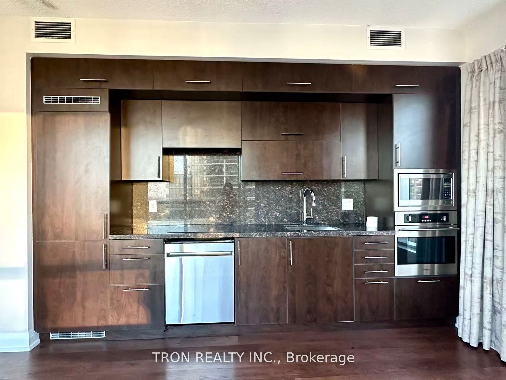 2 Anndale Drive 2505, Toronto, ON M2N 0G5 photo 5