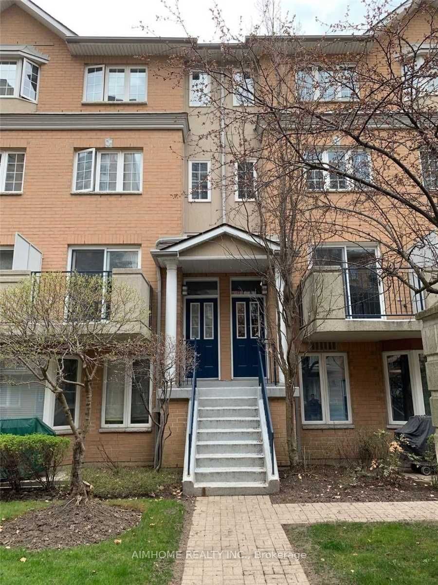 28 Sommerset Way 1530, Toronto, ON M2N 6W7 photo 2