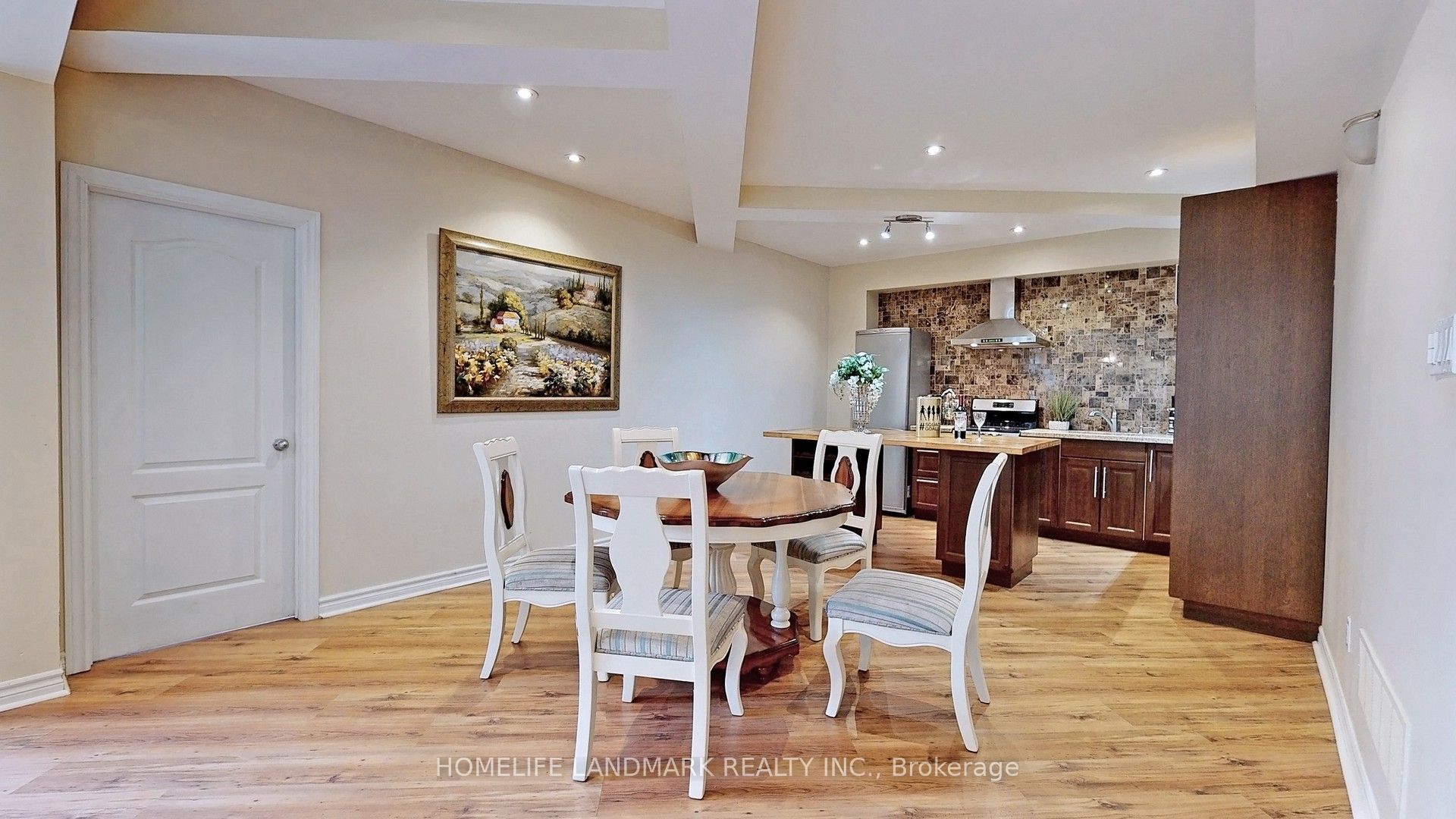 88 Caines (Basement) Avenue, Toronto, ON M2R 2L3 photo 4