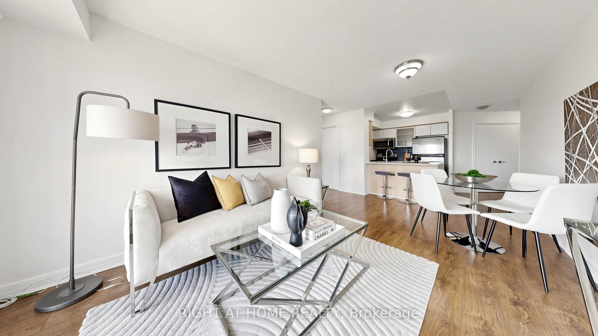 18 Harrison Garden Boulevard 2308, Toronto, ON M2N 7J7 photo 4