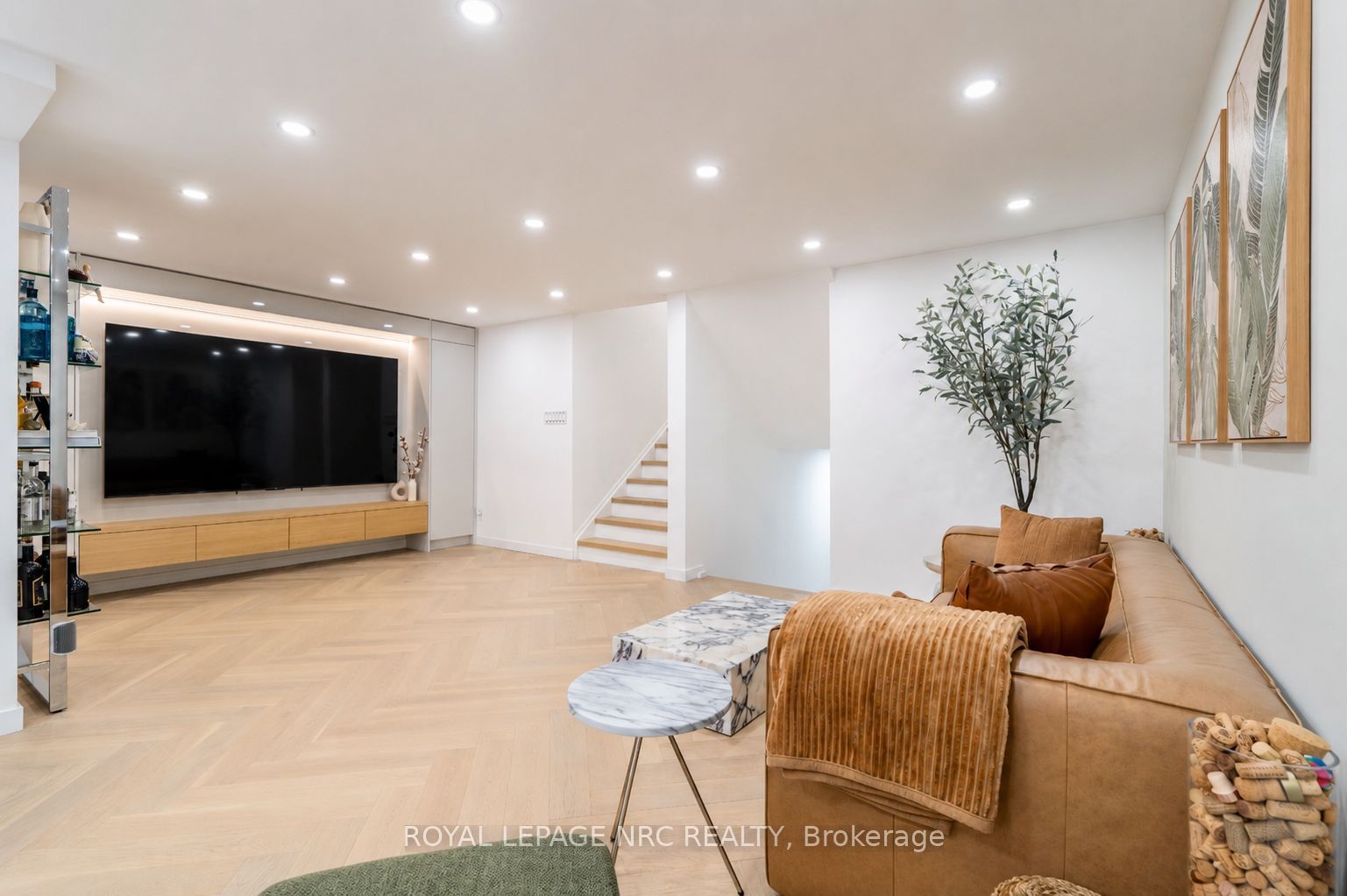 30 Church Street 506, Toronto, ON M5E 1S7 photo 3