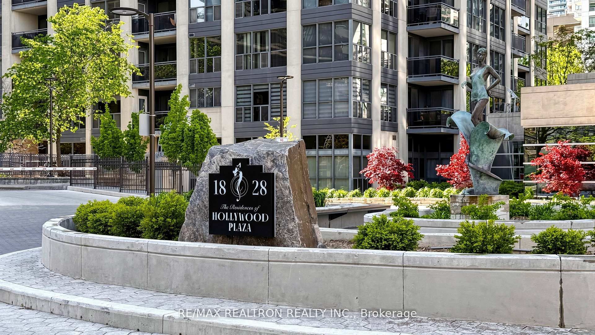 18 Hollywood Avenue 1707, Toronto, ON M2N 6P5 photo 5