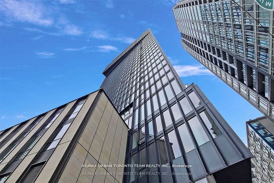 60 Shuter Street 2508, Toronto, ON M5B 1A8 photo 2