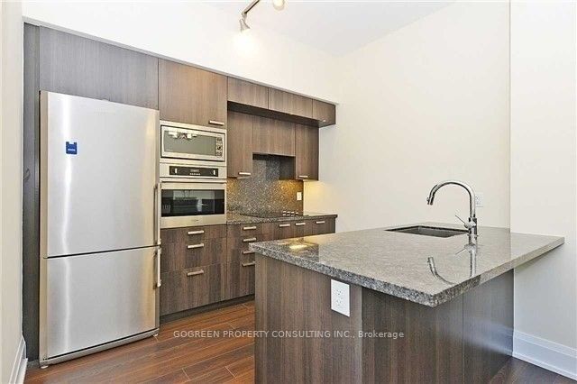 120 Harrison Garden Boulevard 140, Toronto, ON M2N 0H1 photo 4