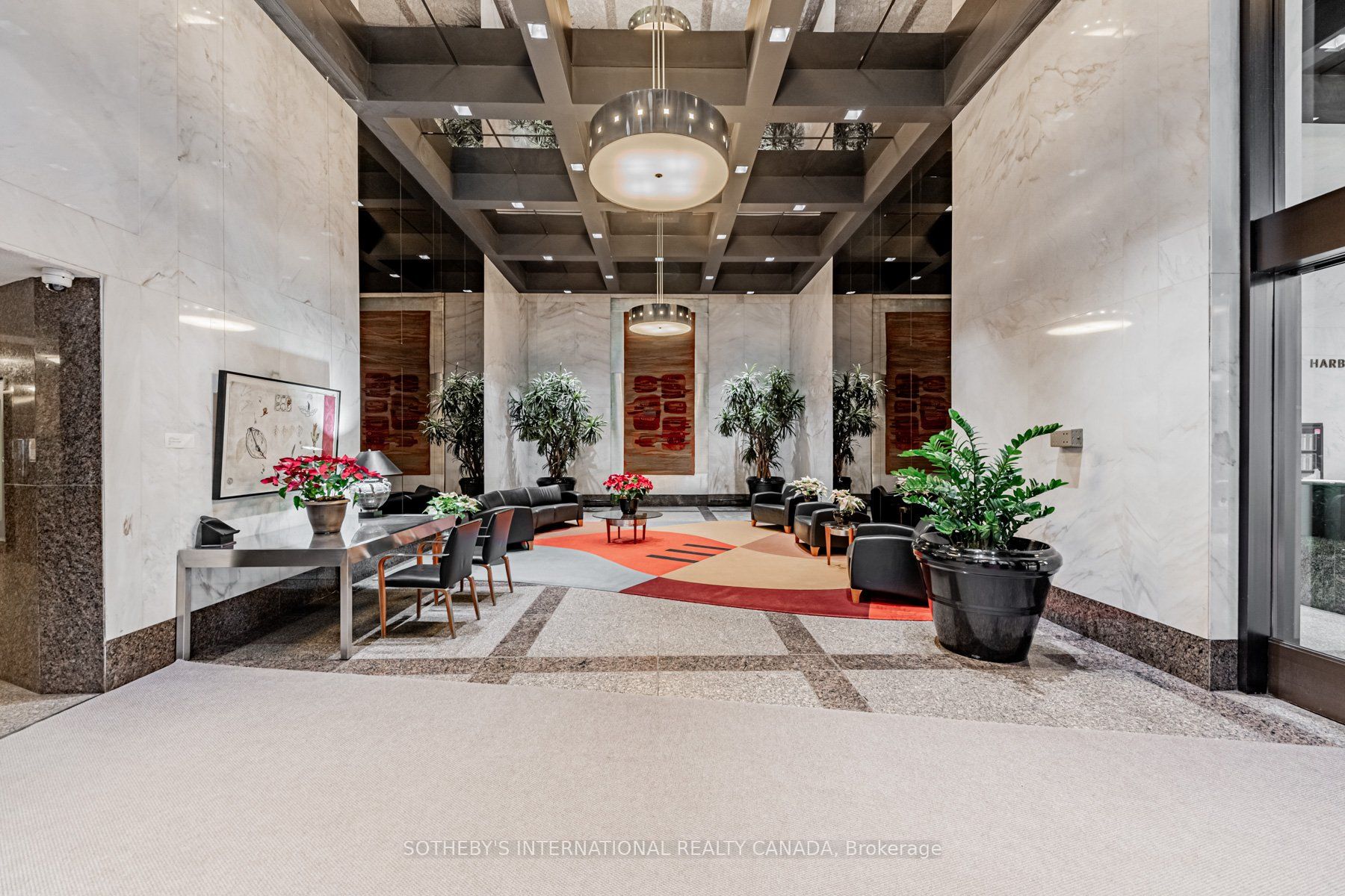 33 Harbour Square 1008, Toronto, ON M5J 2G2 photo 3