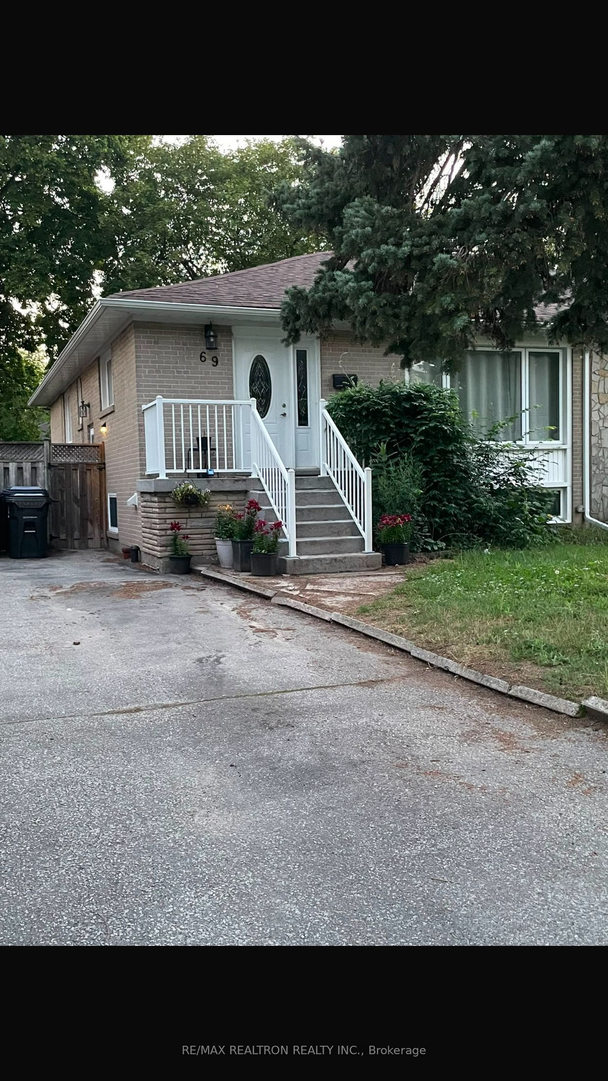 69 Pintail Crescent, Toronto, ON M3A 2Y6 photo 4