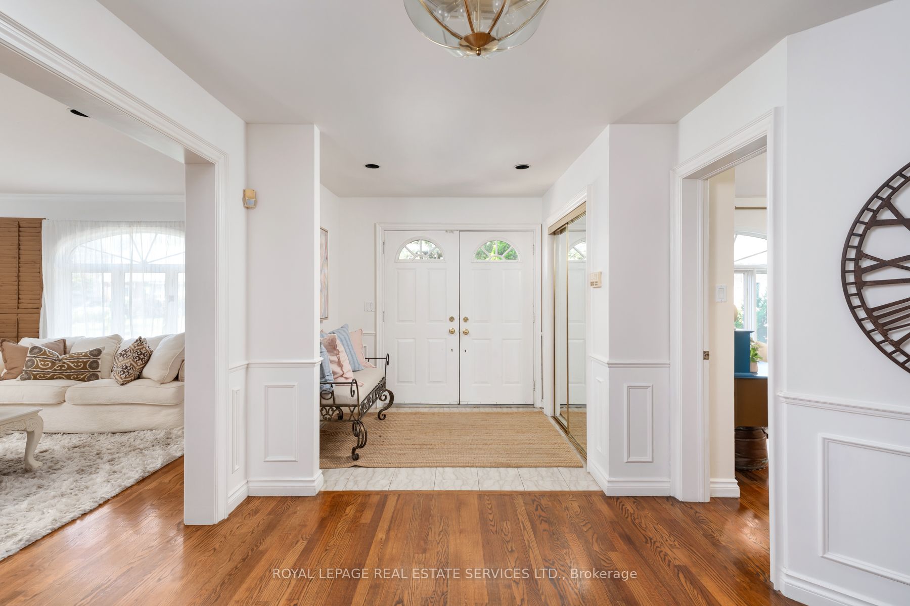 33 Lynnhaven Road, Toronto, ON M6A 2K7 photo 4