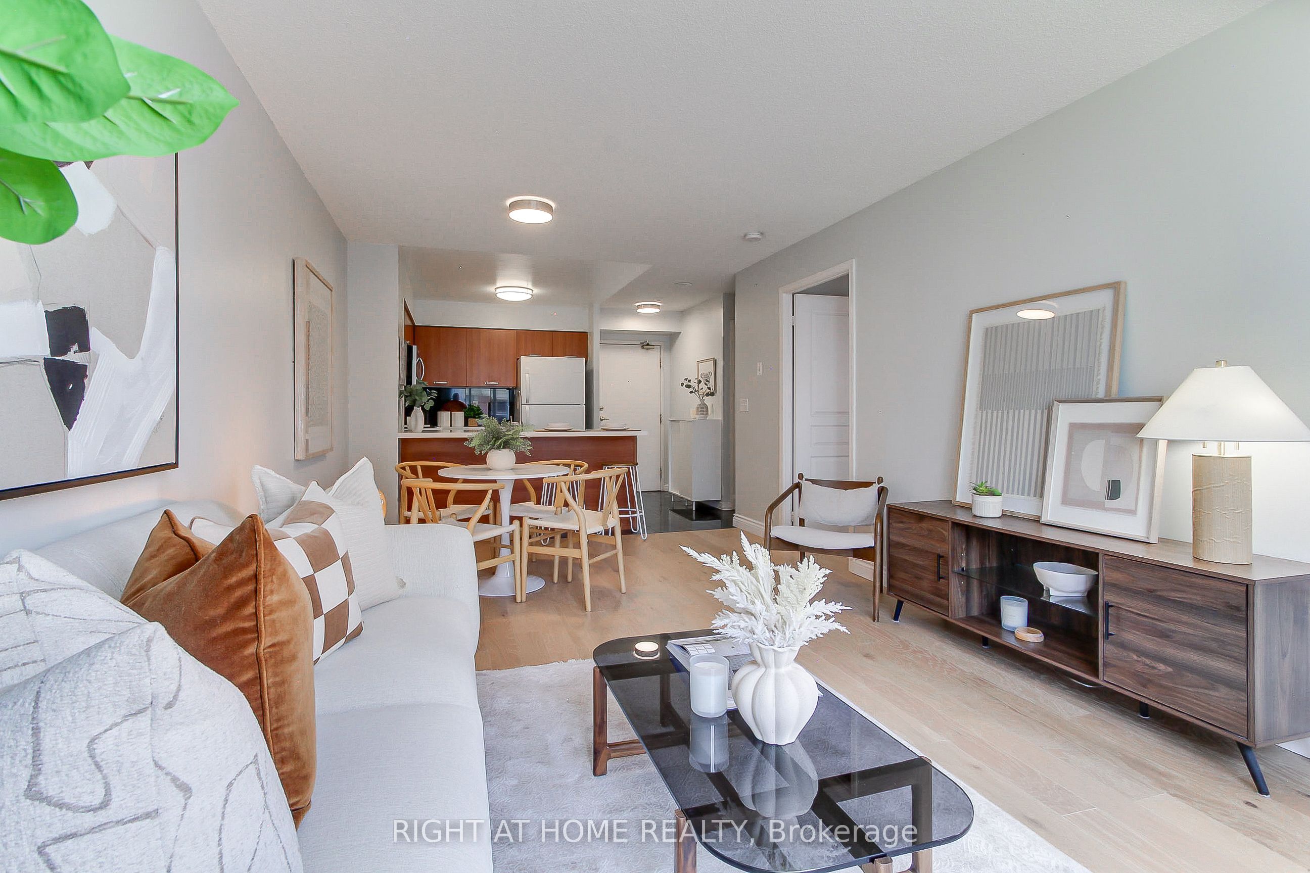 55 Harrison Garden Boulevard 907, Toronto, ON M2N 7G3 photo 5