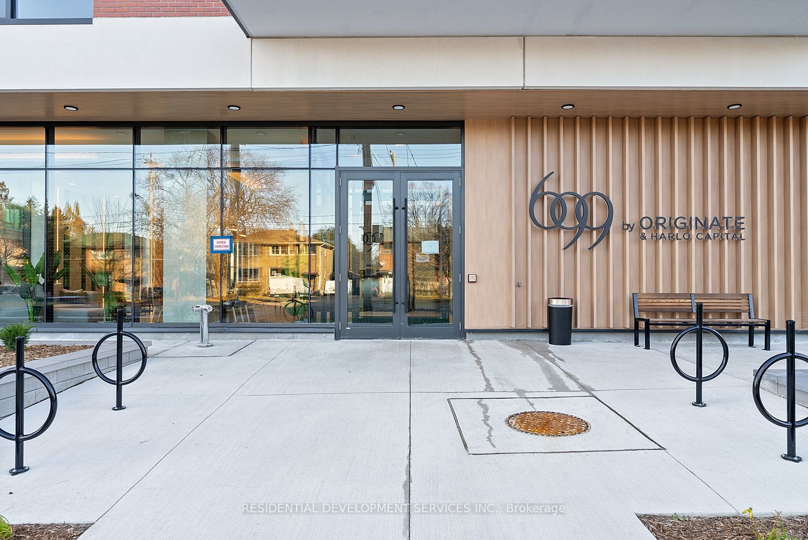 699 Sheppard Avenue E 1111, Toronto, ON M2K 0J5 photo 2