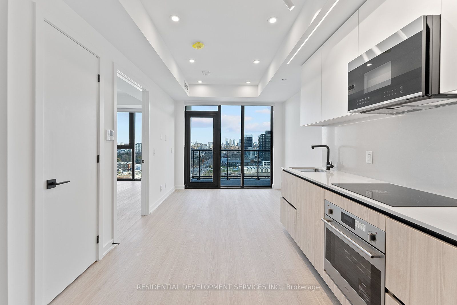 699 Sheppard Avenue E 1111, Toronto, ON M2K 0J5 photo 5