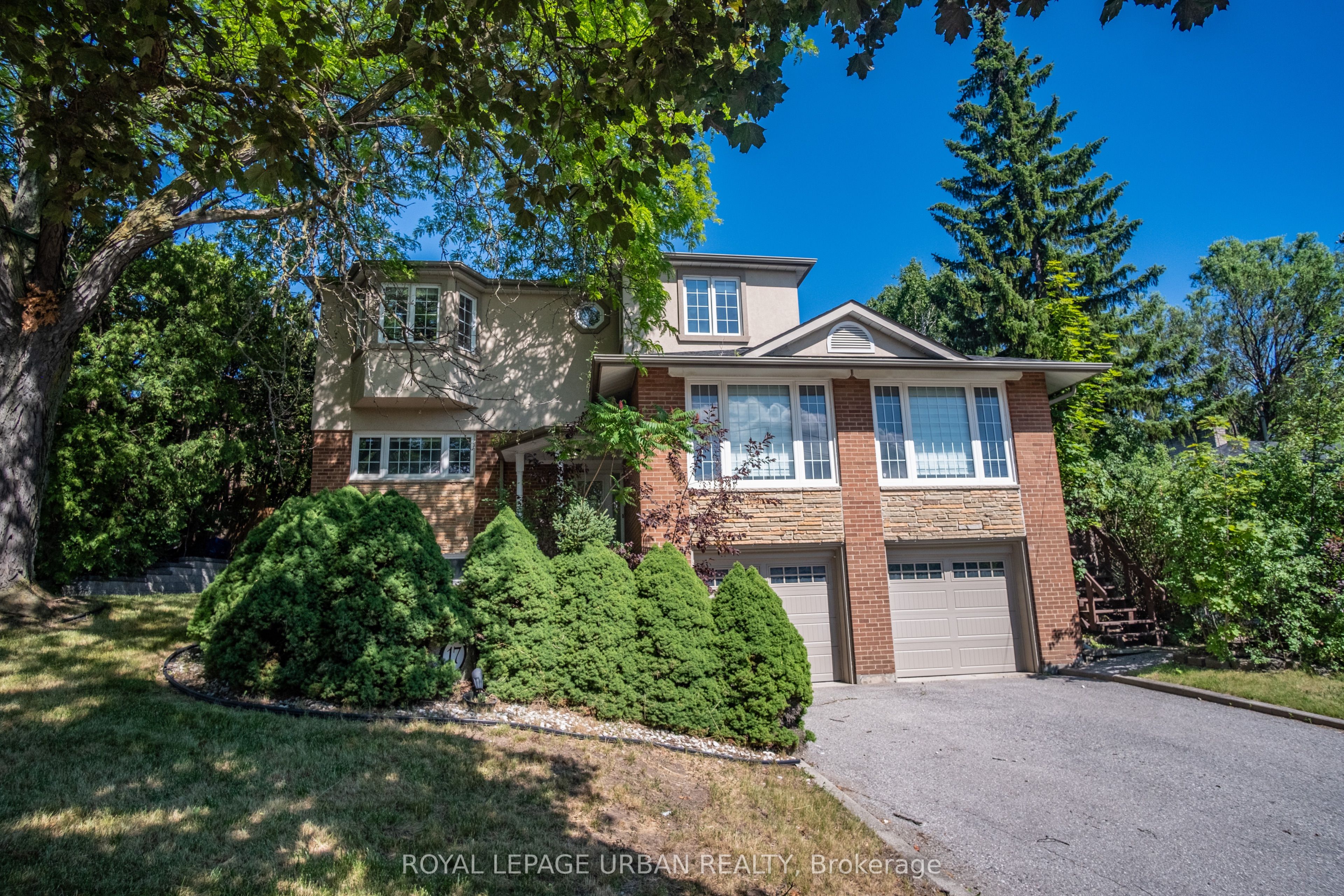 17 Valentine Drive, Toronto, ON M3A 3J5