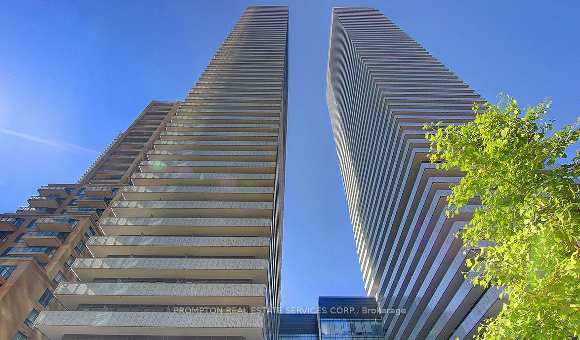 42 Charles Street E 607, Toronto, ON M4Y 1T4