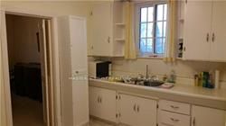 389 Lawrence Avenue W, Toronto, ON M5M 1B9 photo 3