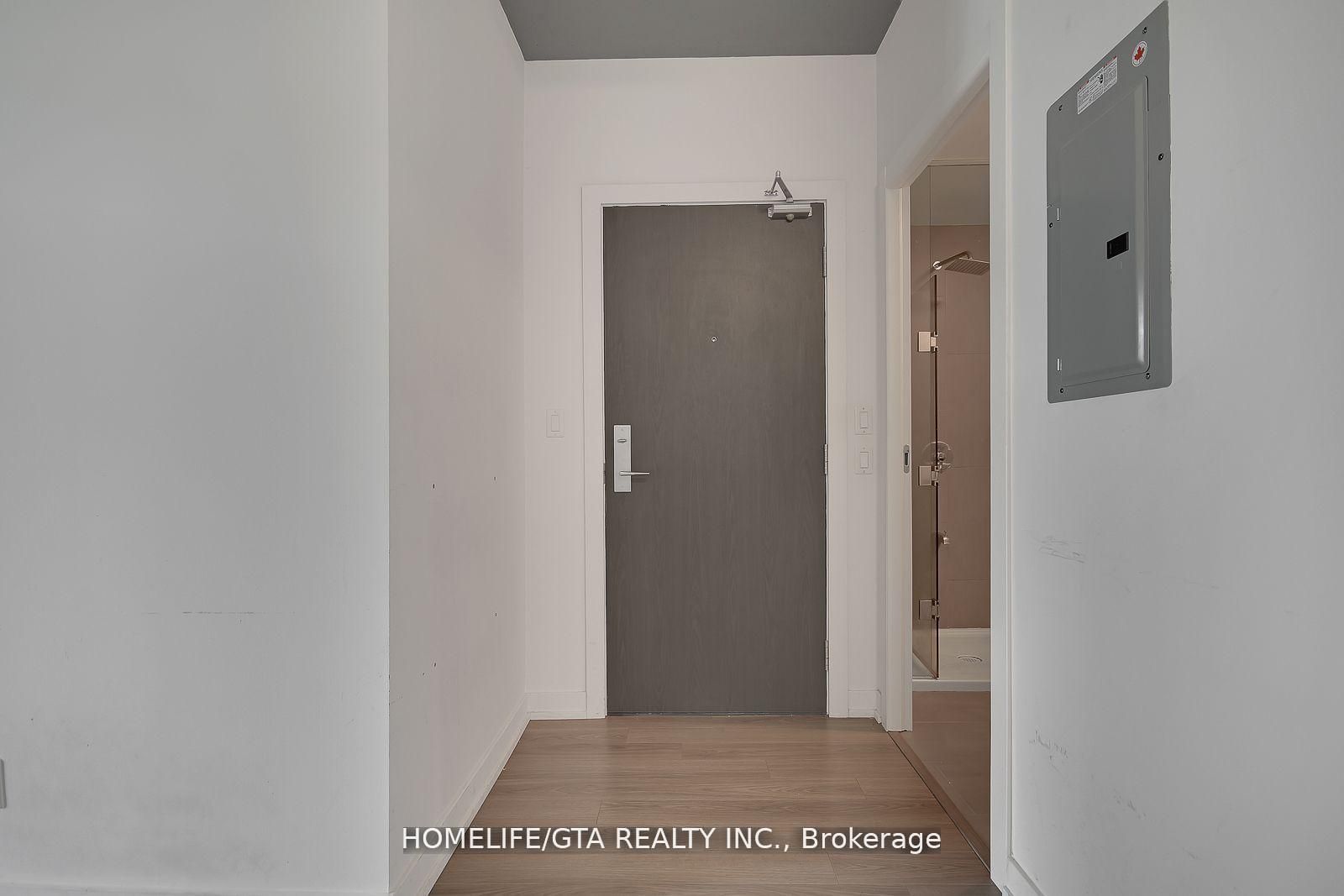 220 George Street 506, Toronto, ON M5A 2N1 photo 3