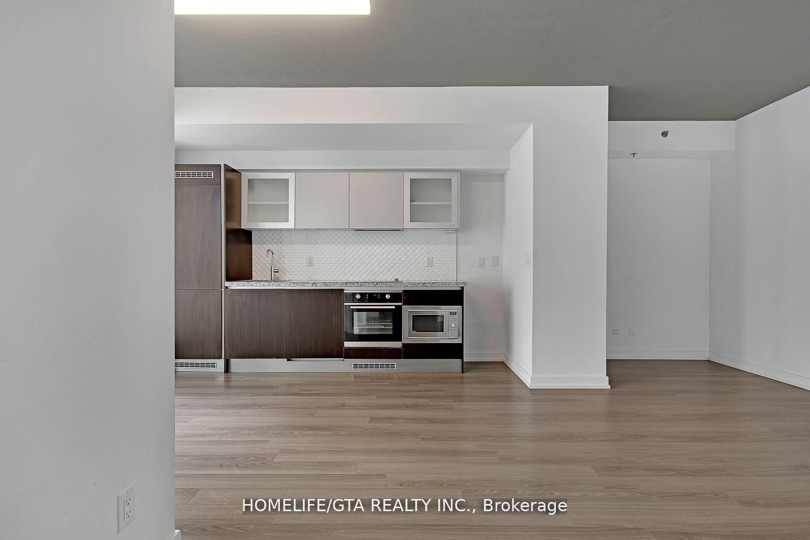 220 George Street 506, Toronto, ON M5A 2N1 photo 4