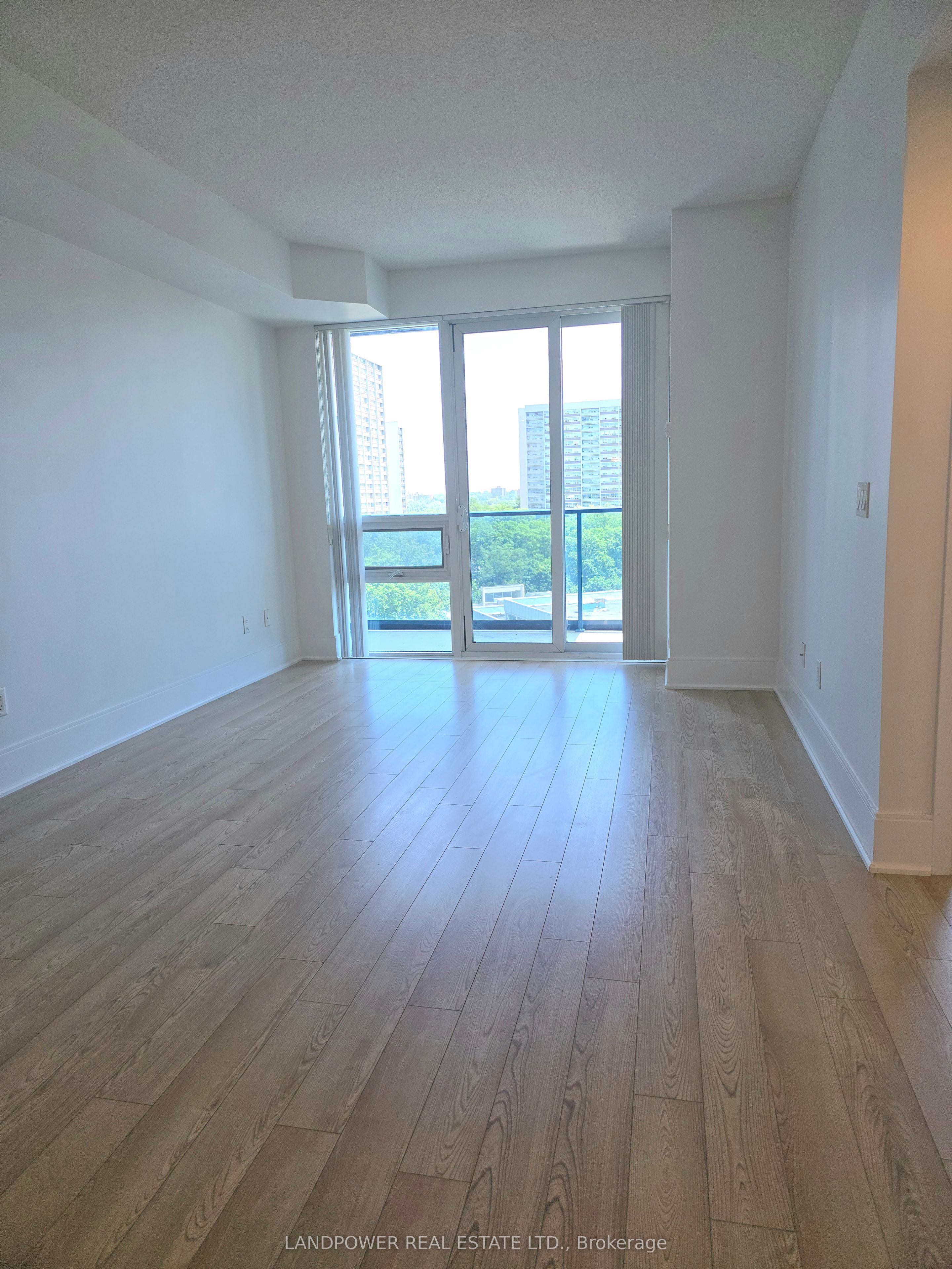 181 Wynford Drive 1001, Toronto, ON M3C 0C6 photo 4