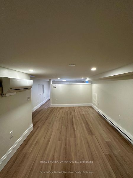 659 Vaughan Road 3, Toronto, ON M6E 2Y4 photo 3