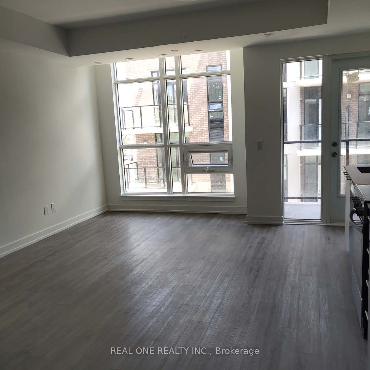 851 Sheppard Avenue W 13, Toronto, ON M3H 0G2 photo 2