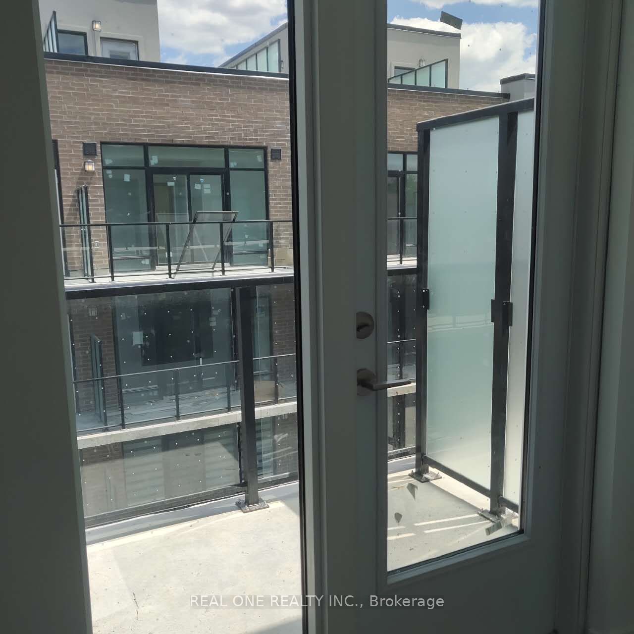 851 Sheppard Avenue W 13, Toronto, ON M3H 0G2 photo 5