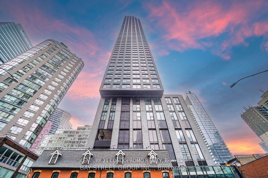 8 Wellesley Street W 4306, Toronto, ON M4Y 0J5