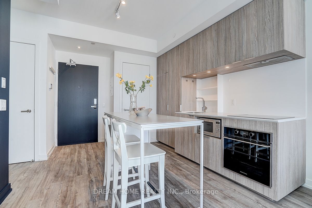 77 Shuter Street 2611, Toronto, ON M5B 0B8 photo 4