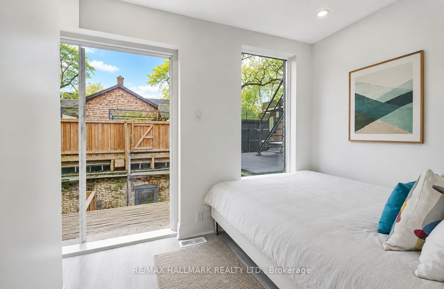 415 Dundas Street E 2, Toronto, ON M5A 2A9 photo 5