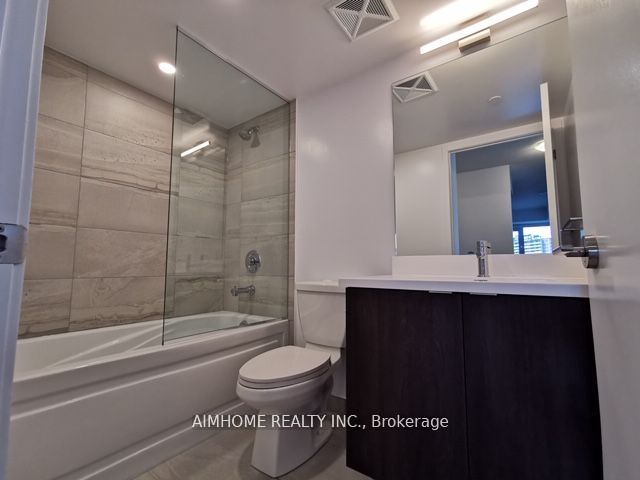 219 Dundas Street E 712, Toronto, ON M5A 0V1 photo 4