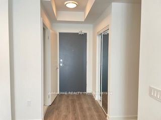 7 Golden Lion Heights N/A N429, Toronto, ON M2M 0C1 photo 4