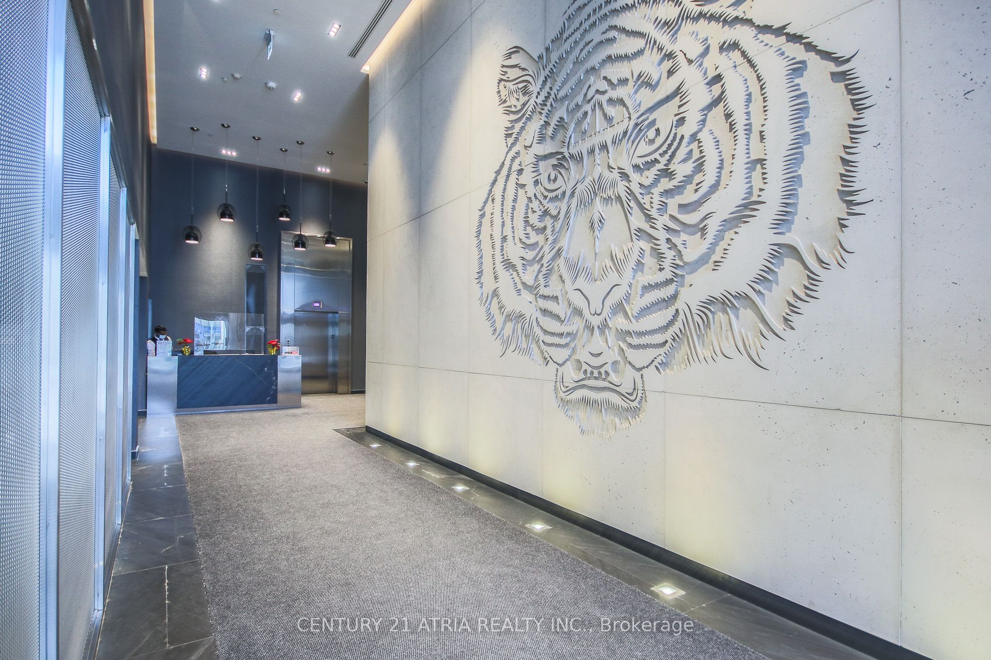 28 Wellesley Street 2310, Toronto, ON M4Y 0C4 photo 3