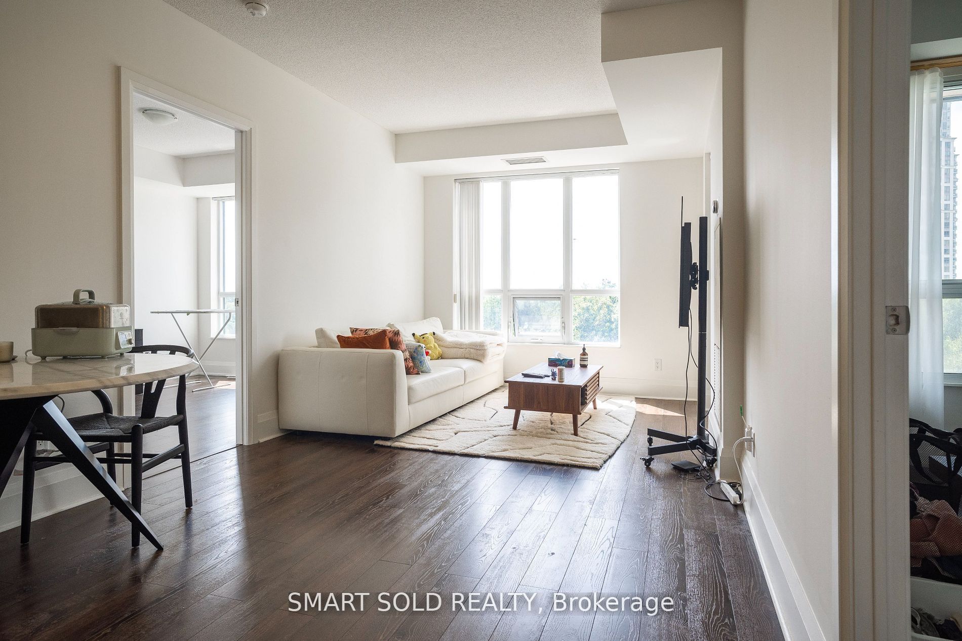 100 Harrison Garden Boulevard 502, Toronto, ON M2N 0C2 photo 3
