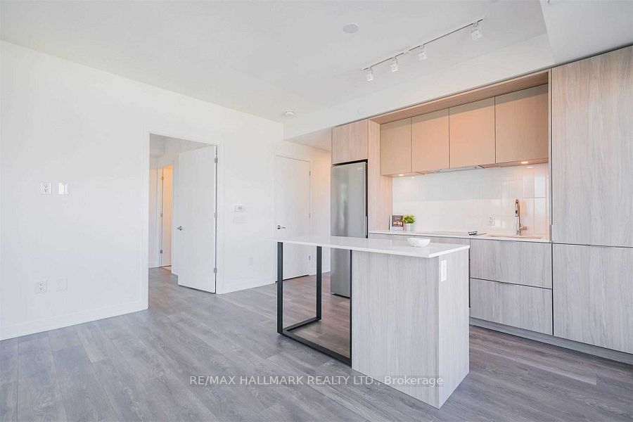 35 Tubman Avenue 921, Toronto, ON M5A 0M8