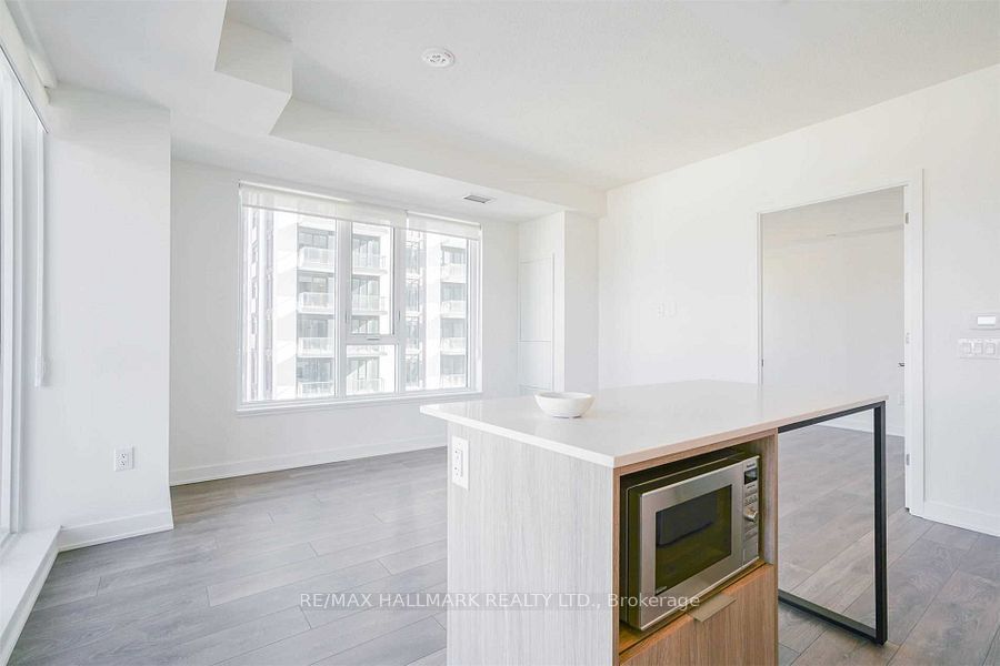 35 Tubman Avenue 921, Toronto, ON M5A 0M8 photo 3