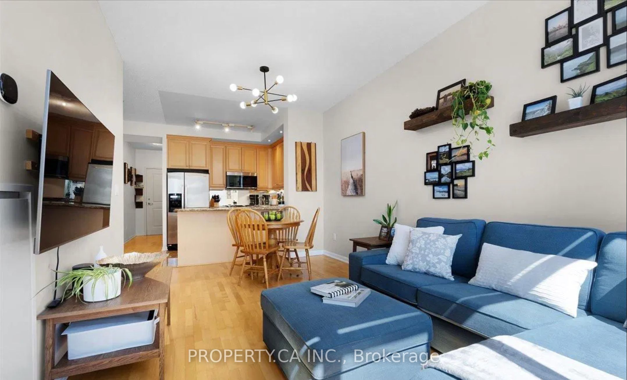 628 Fleet Street 327, Toronto, ON M5V 1A8 photo 5