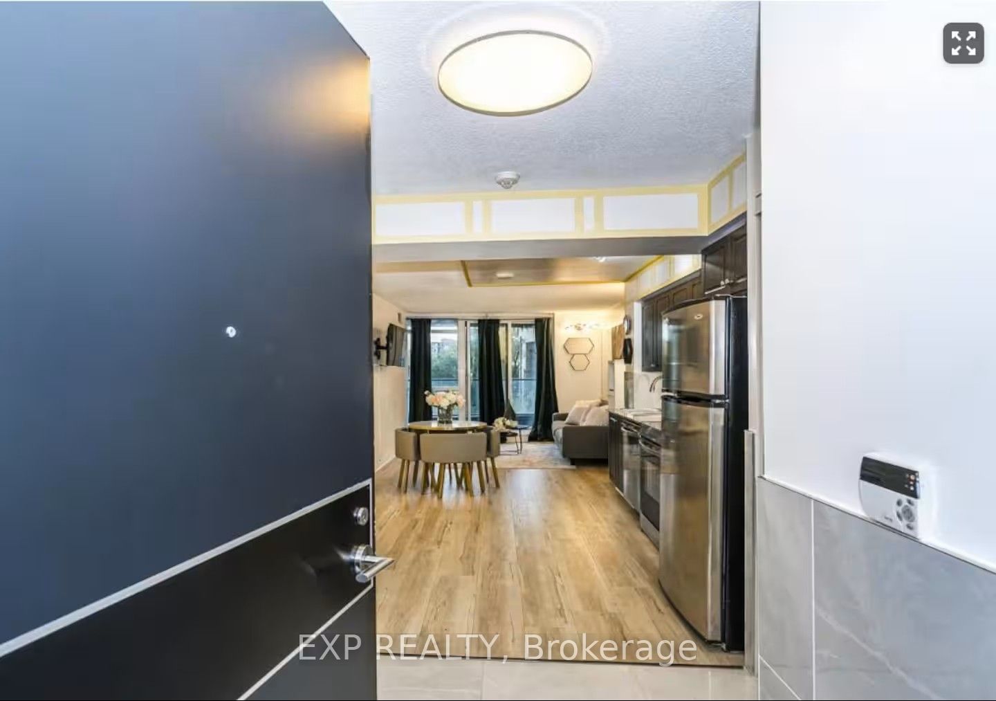 209 Fort York Boulevard 465, Toronto, ON M5V 4A1 photo 4
