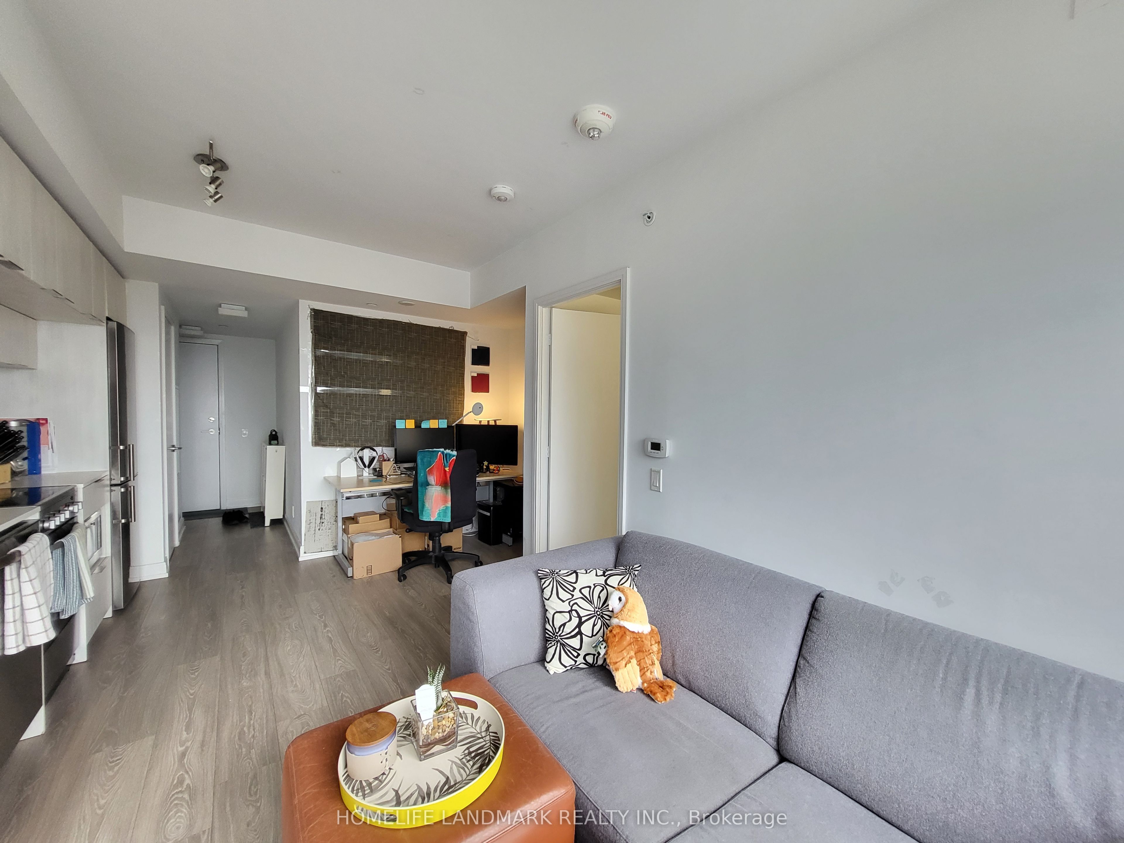 181 Dundas Street E 3308, Toronto, ON M5A 0N5 photo 2