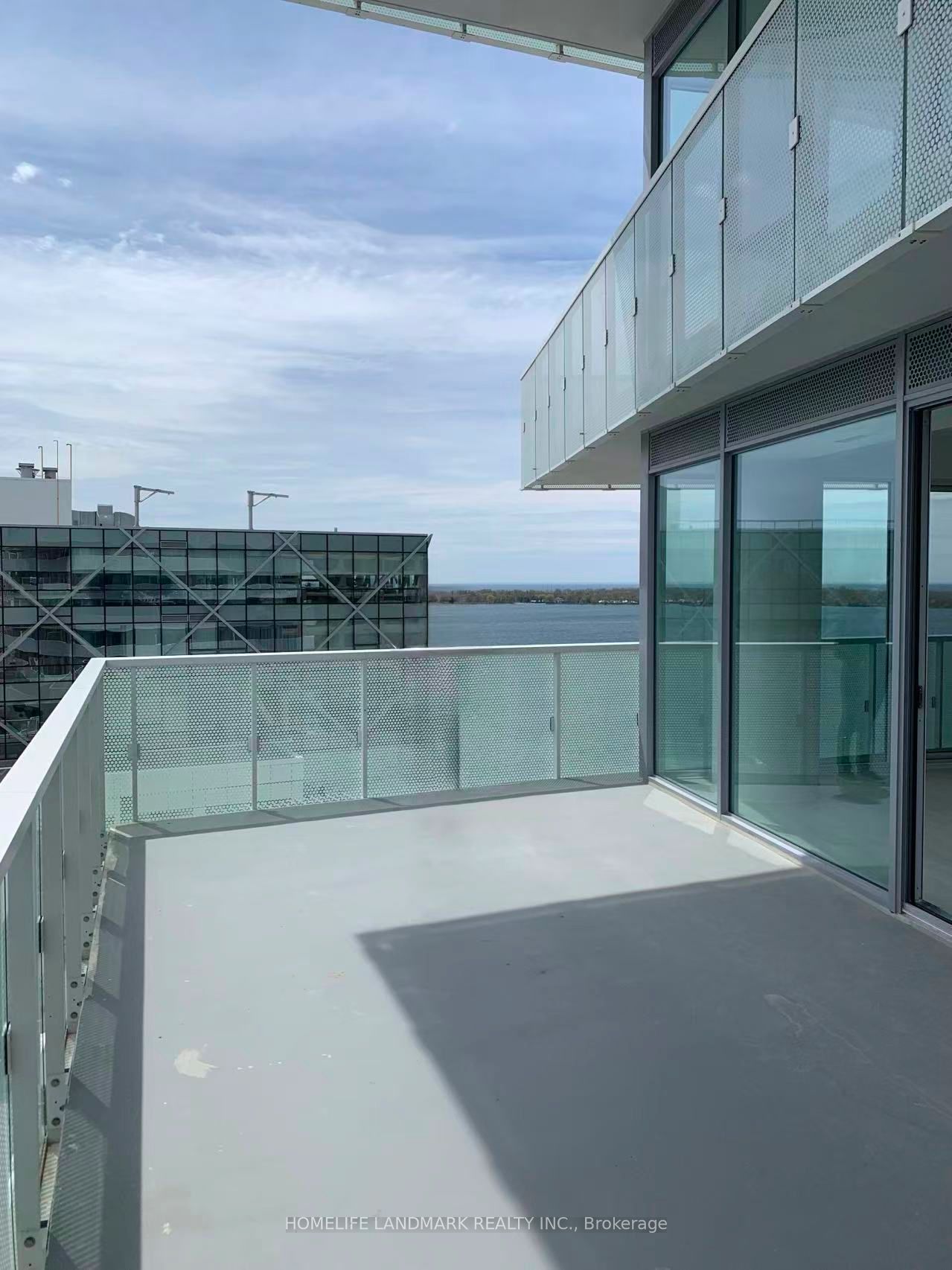 15 Queens Quay E 1502, Toronto, ON M5E 0A4 photo 5