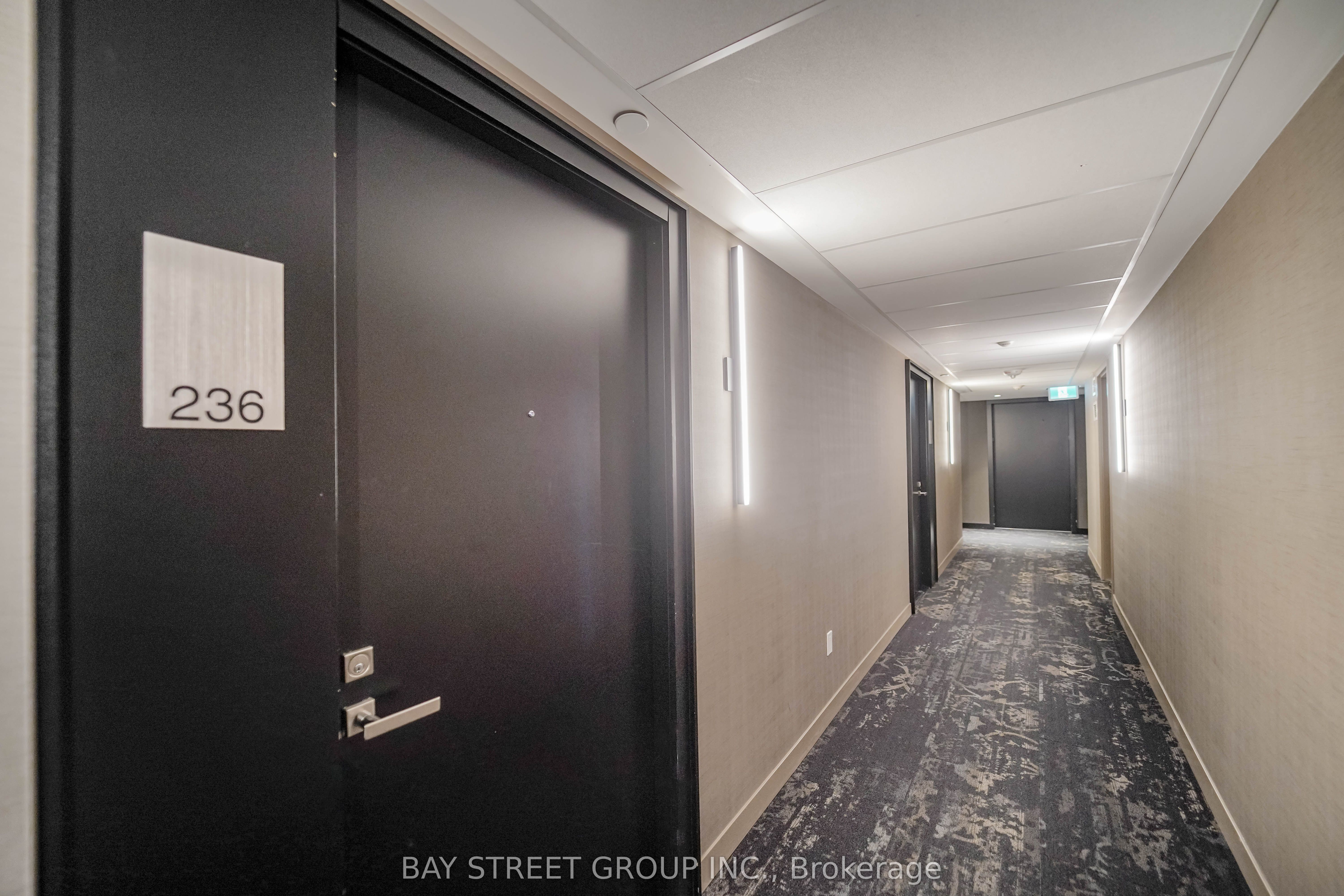 31 Tippett Road 236, Toronto, ON M3H 0C8 photo 3
