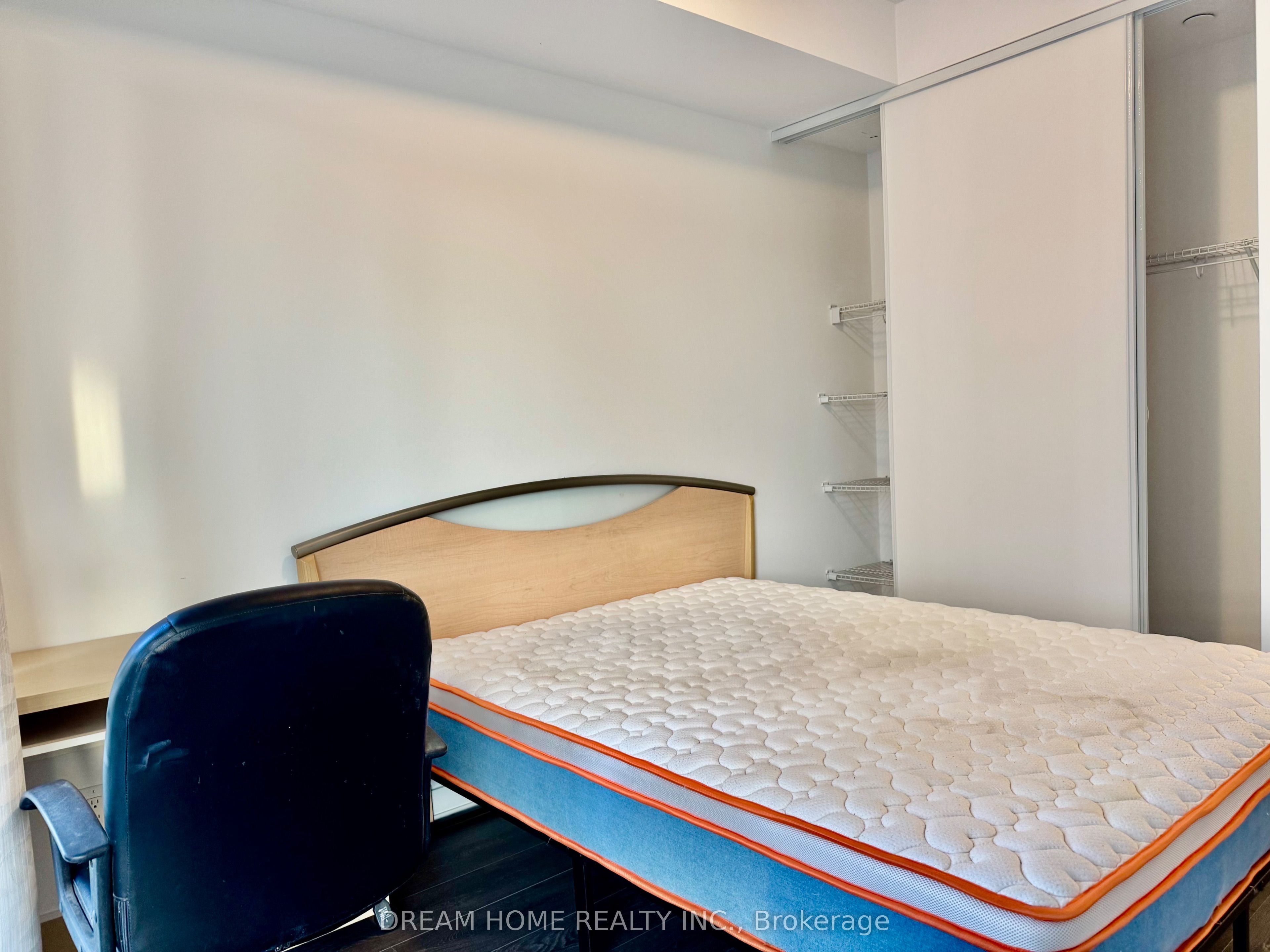 609 Avenue Road 306, Toronto, ON M4V 2K3 photo 3